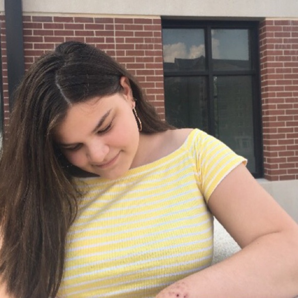 Meet your Posher, Ella